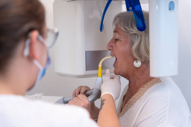Best Holiday Emergency Dentist in Bertsch Oceanview, CA